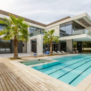 Luxurious modern villa